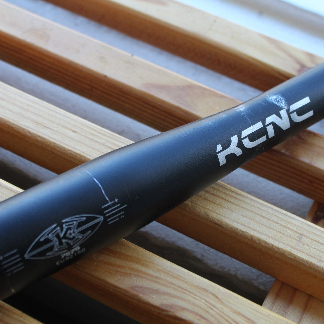 KCNC Darkside -ohjaustanko, 31,8mm