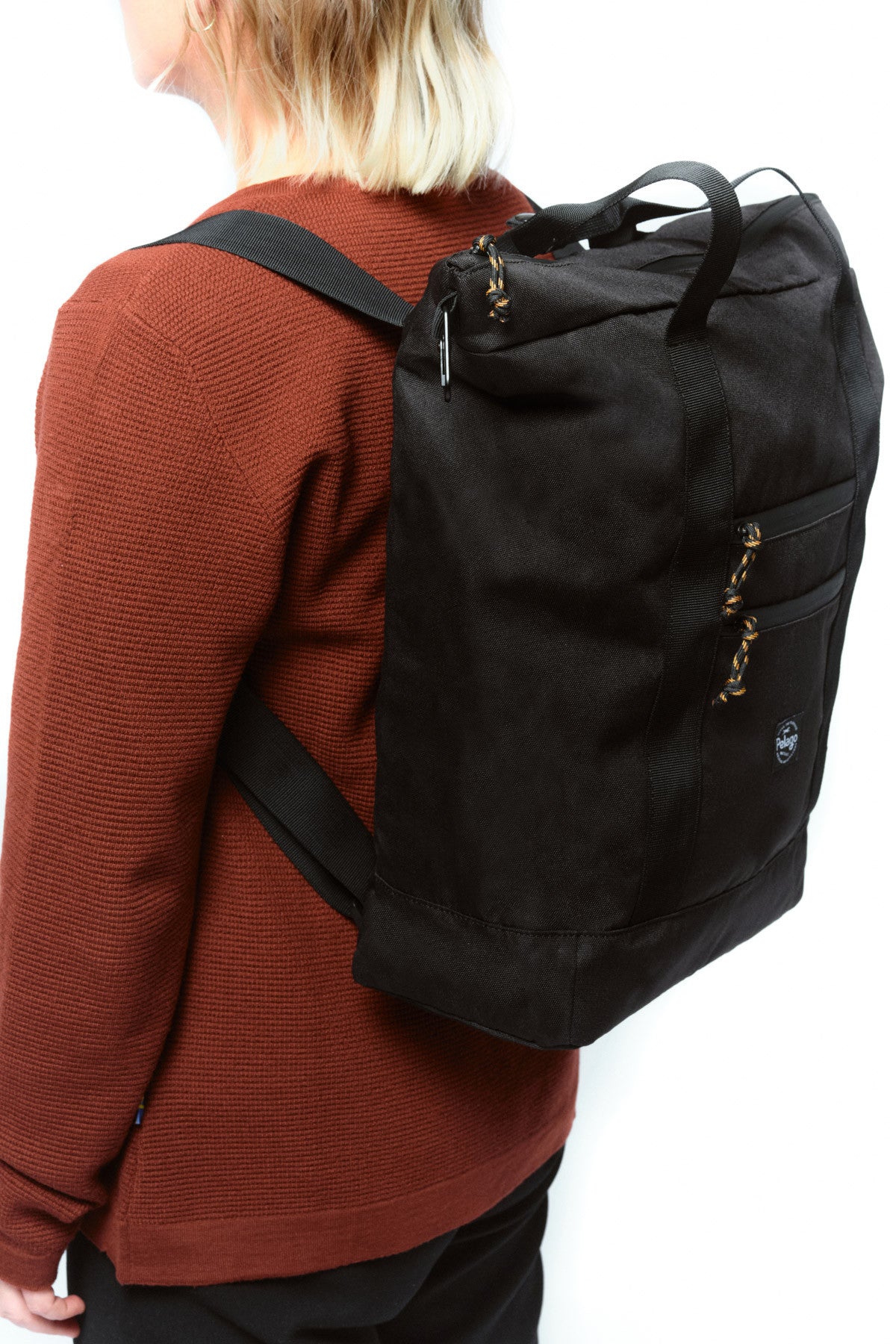 Pelago Totepack Medium
