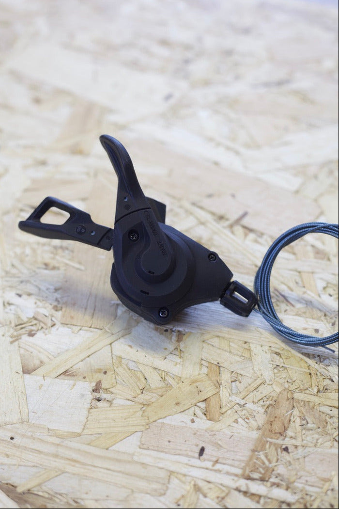 Shimano SL-M6000-IL 2x/3x -vaihdevipu
