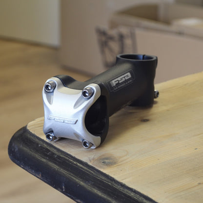 FSA OS 150 -ohjainkannatin, 100mm, 1 1/8", 31,8mm