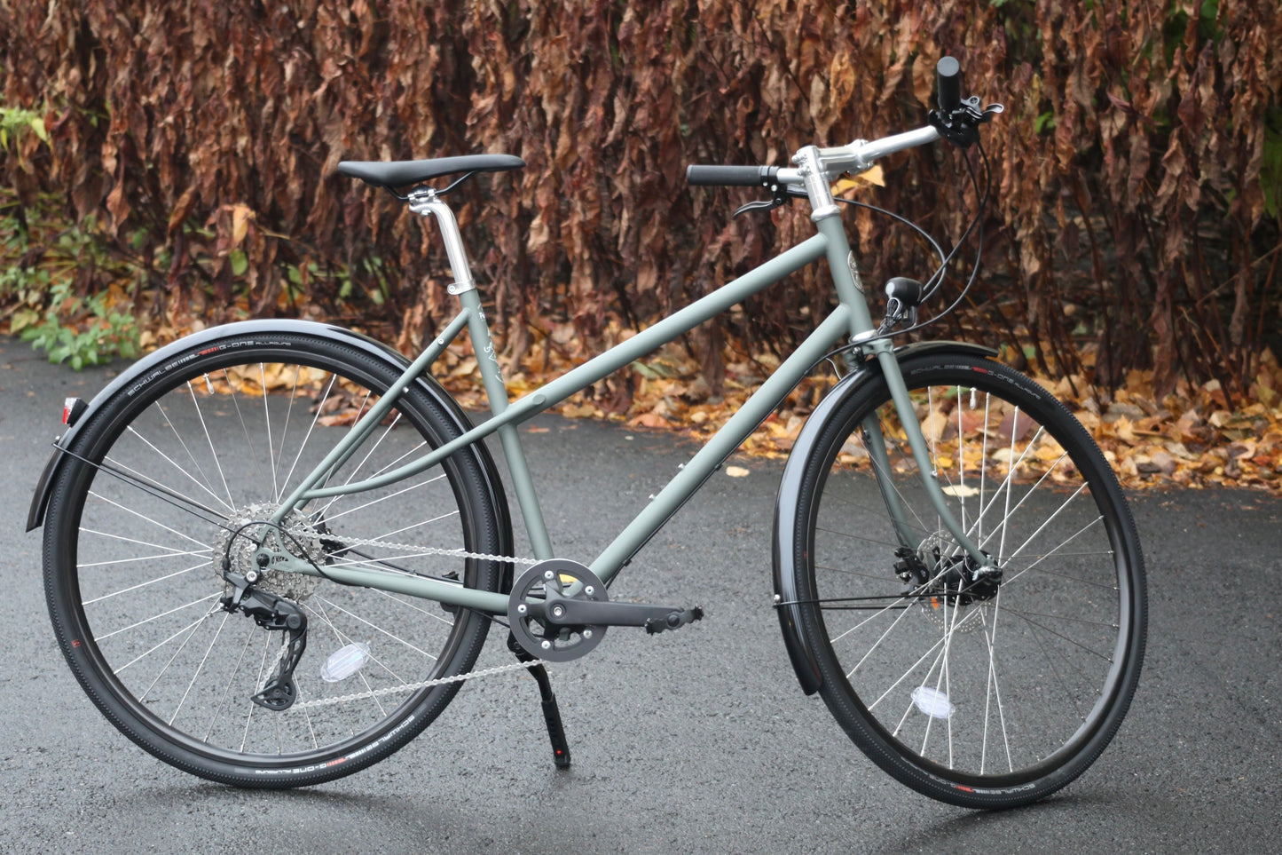 Pelago Airisto Outback Dynamo, Medium, juniper green *Demopyörä*