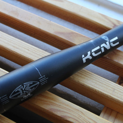 KCNC Darkside -ohjaustanko, 31,8mm