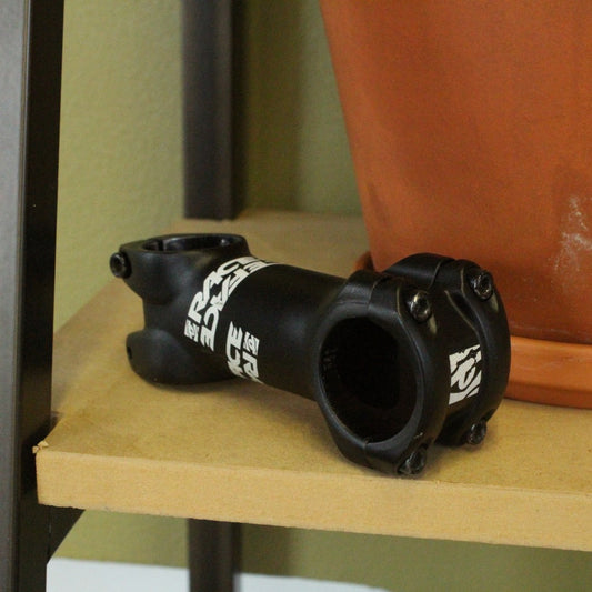 Race Face -ohjainkannatin, 80mm, 1 1/8", 31,8mm